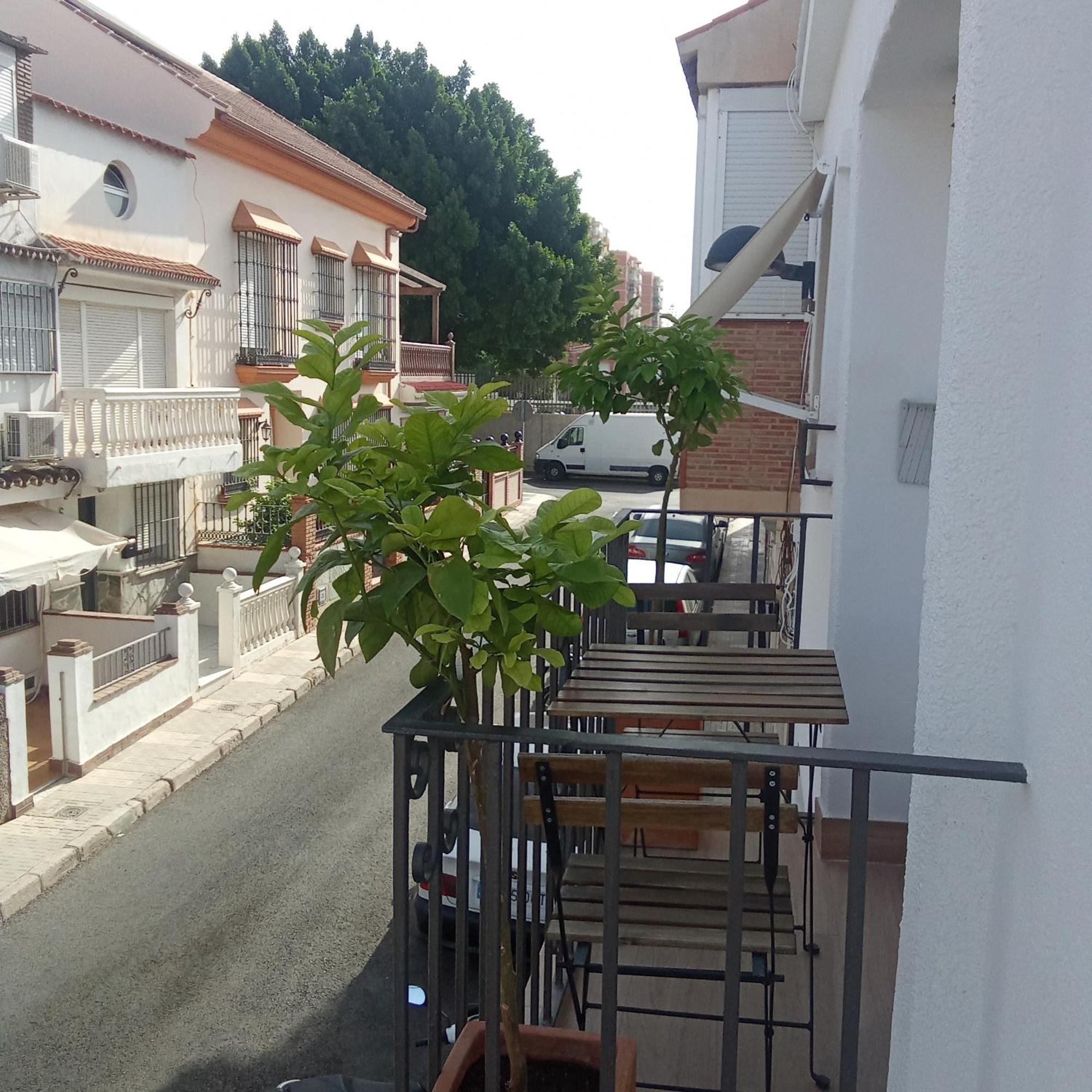 Oasis En La Ciudad Leilighet Málaga Eksteriør bilde